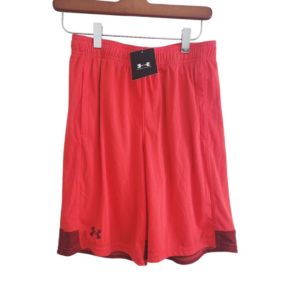 L New Under Armour athletic shorts